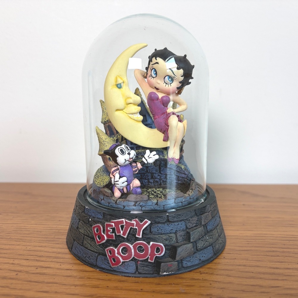 Betty Boop Moonstruck Hand Painted Sculpture Limited Edition 1996 Glass Dome
